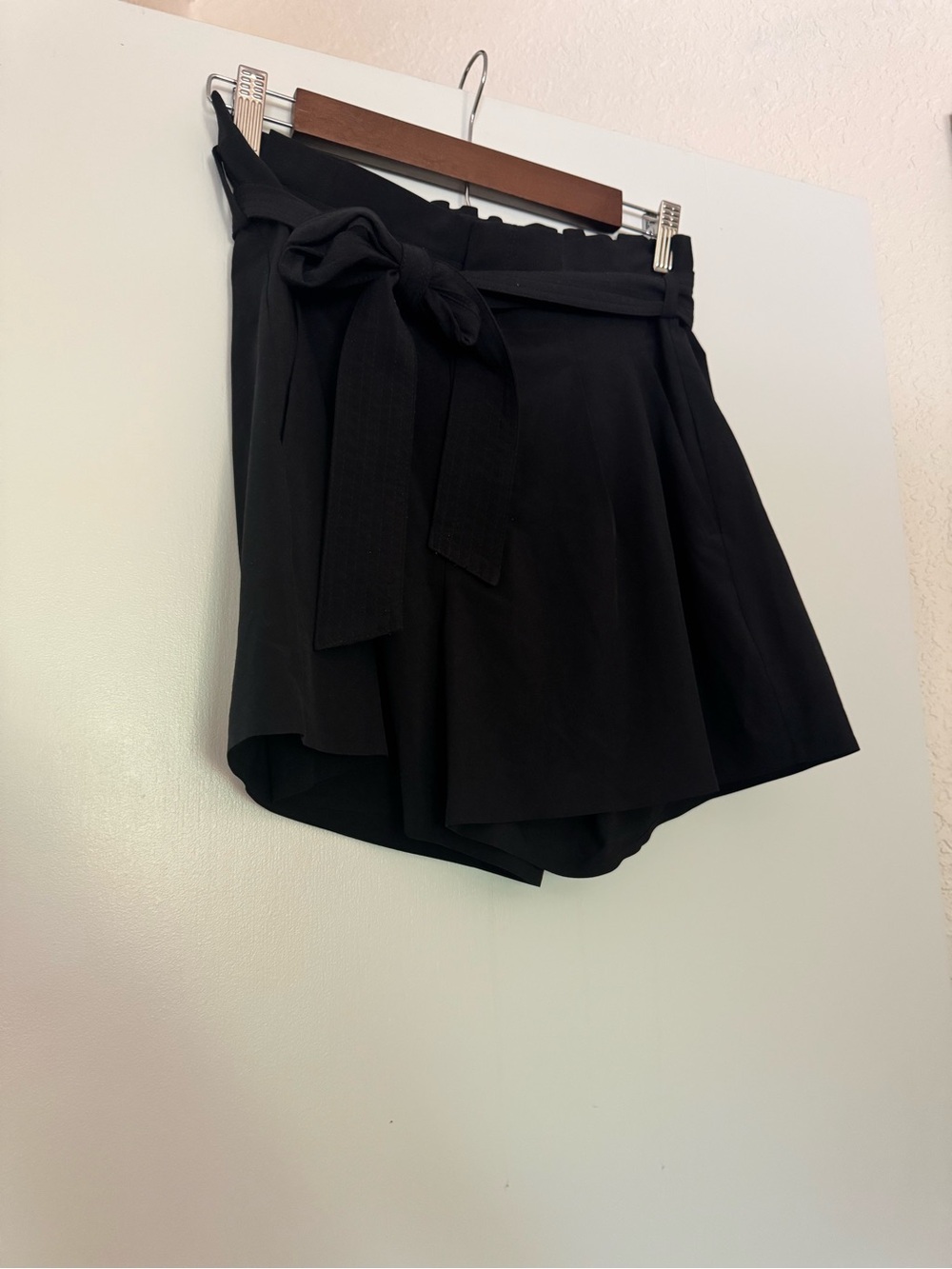 Athleta Black Tie-Waist Skort